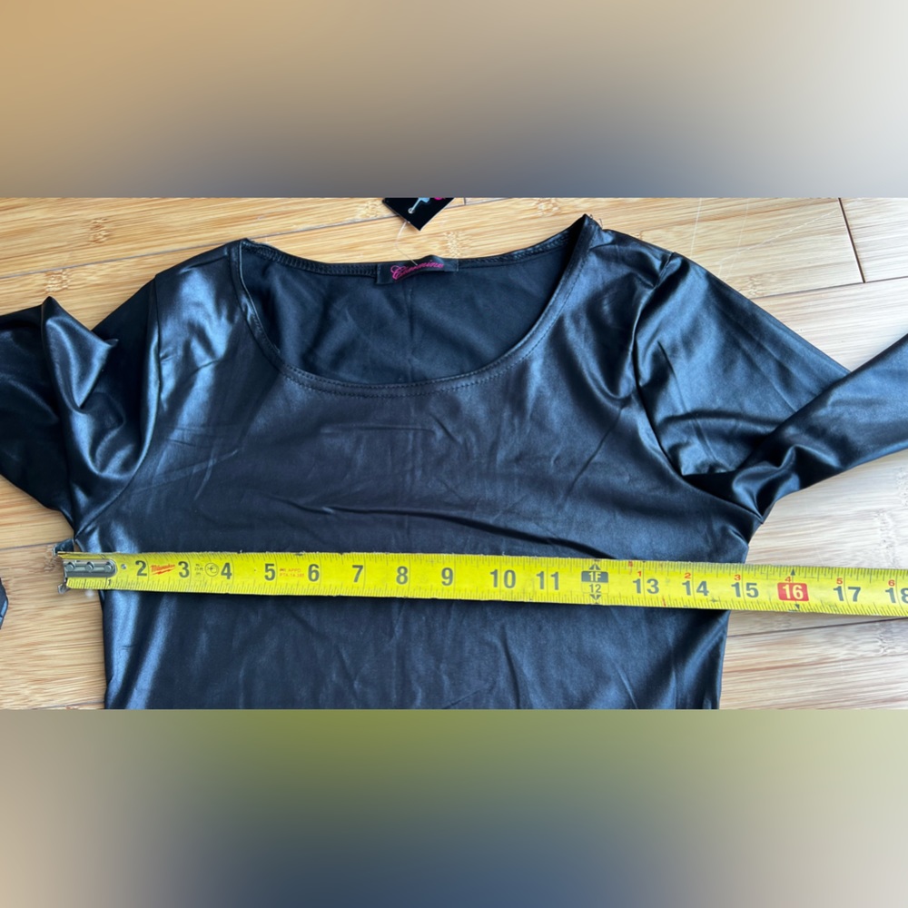 Charmaine black glossy long sleeves dress size S/M - Picture 10 of 10